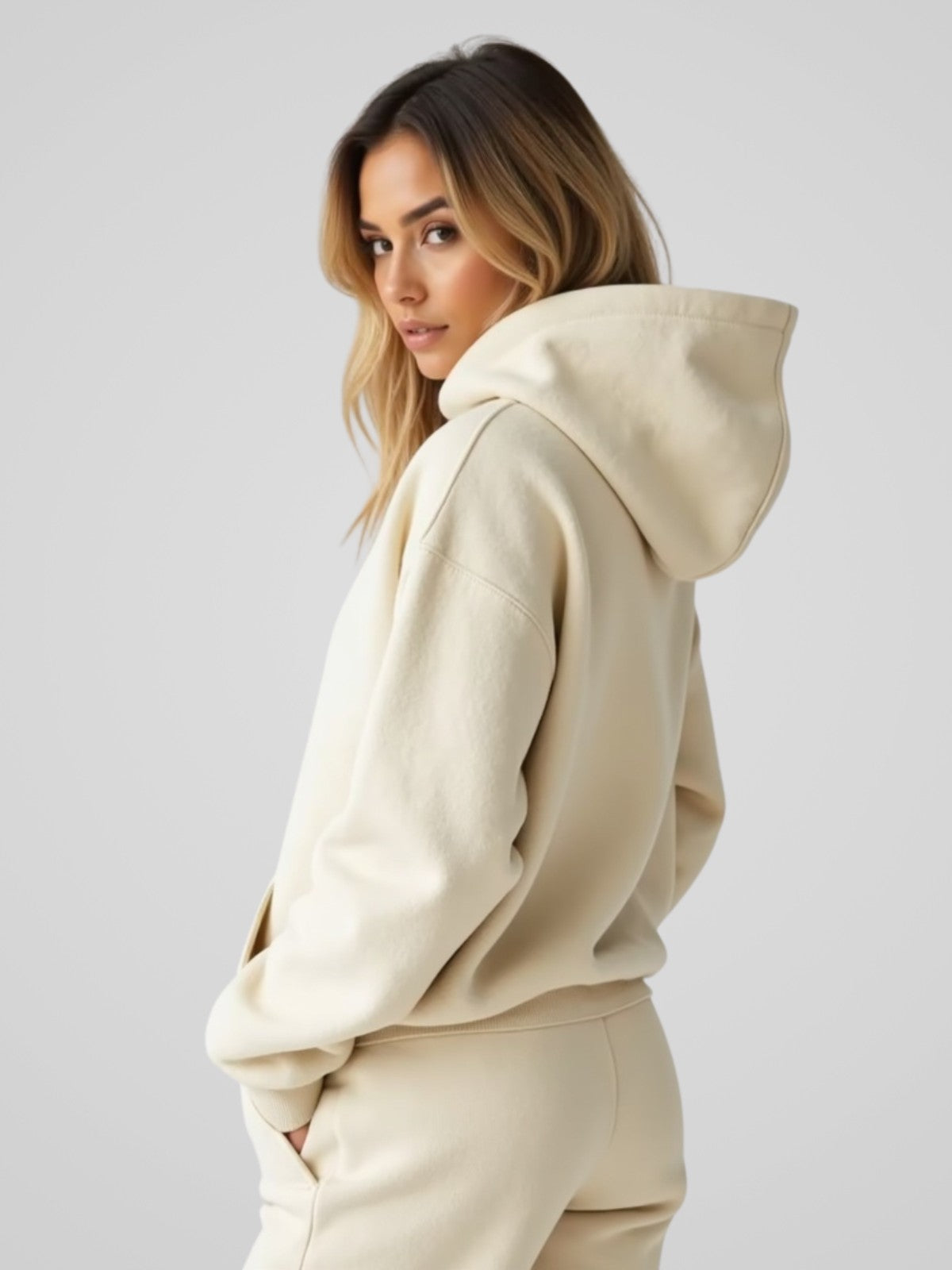 Robe à capuche oversize